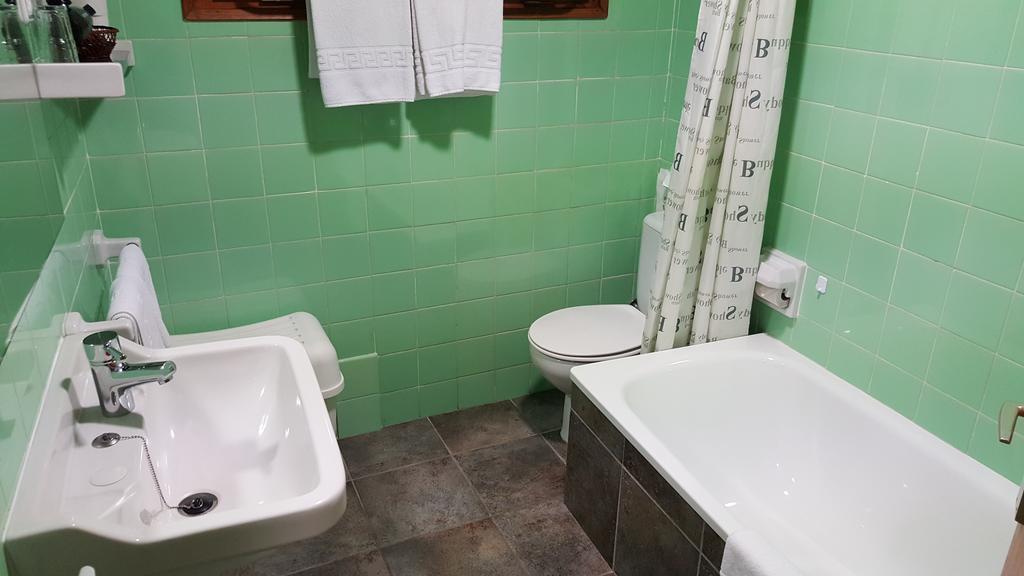 Hostal Residencia Catalina Palamós Εξωτερικό φωτογραφία