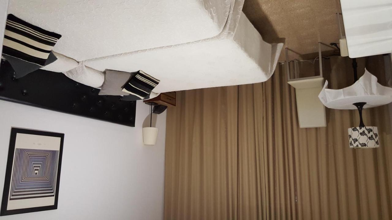 Hostal Residencia Catalina Palamós Εξωτερικό φωτογραφία