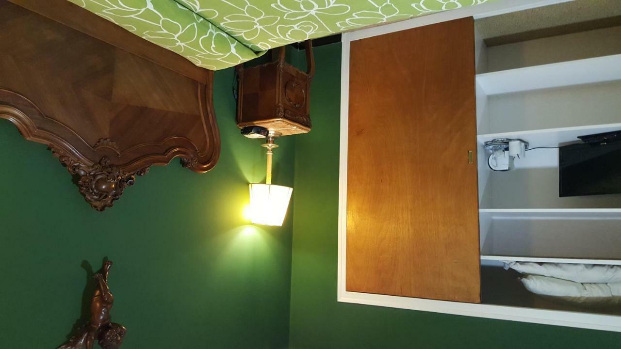 Hostal Residencia Catalina Palamós Εξωτερικό φωτογραφία